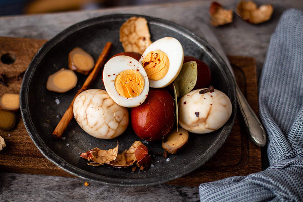 Chinese Tea Eggs (w/ Soft and Hard Boiled Eggs, 茶叶蛋) - Omnivore's Cookbook