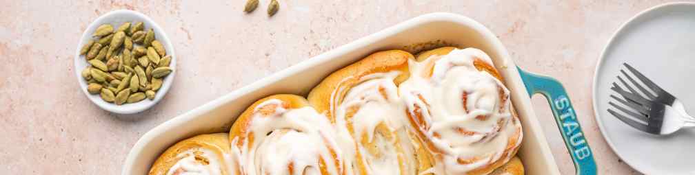 Green Cardamom Sweet Rolls