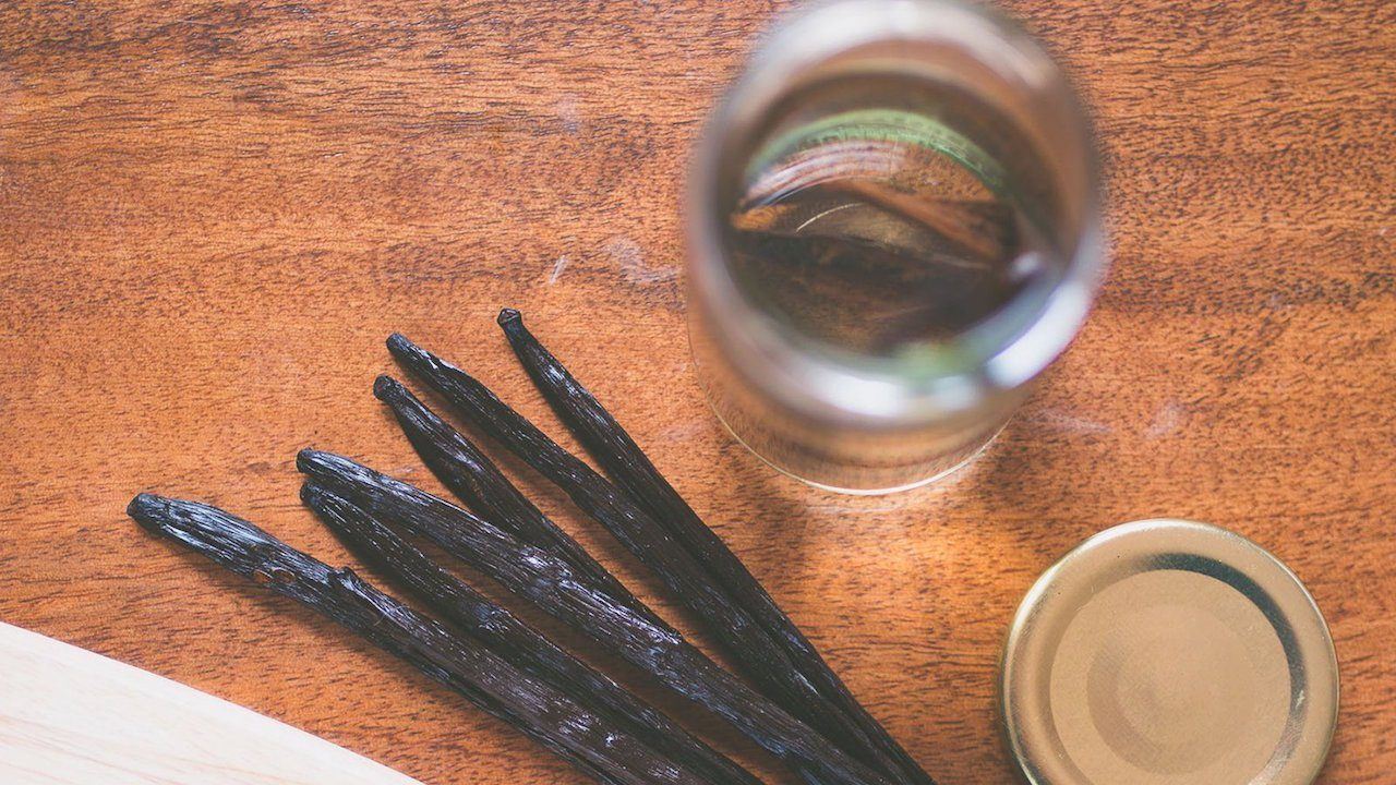 Homemade Vanilla Extract