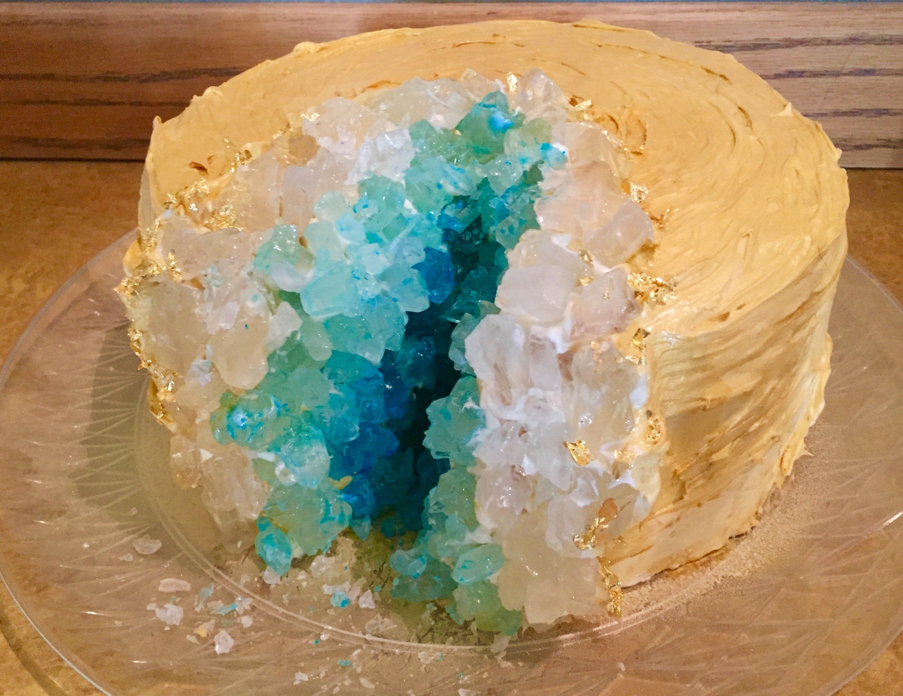 Geode cake with marbled fondant for a friend's 40th (raspberry champagne  and chocolate toasted walnut) : r/Baking